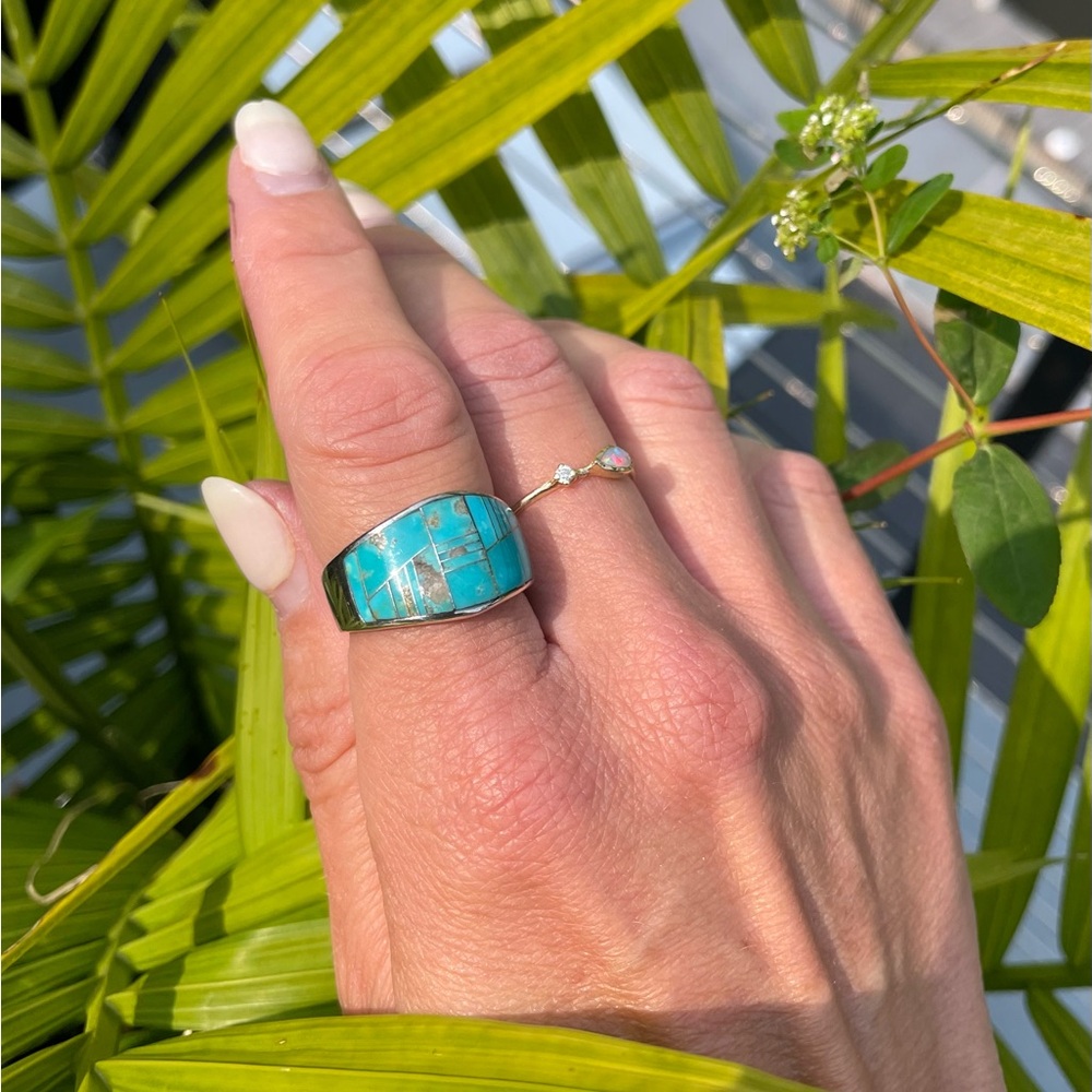 One Of a Kind Sterling Silver and Turquoise Ring Size 6.75